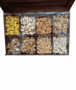 تشكيلة مكسرات فاخرة تشكيلة مكسرات فاخرة 2 كيلو تشكيلة مكسرات فاخرة – 2 كيلو من الطعم الطبيعي المميز متوفر بليمون وملح و بدون ملح